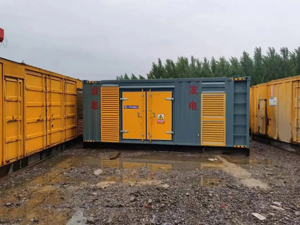 道孚柴油发电机如何判断干式空气滤清器是否需要更换？